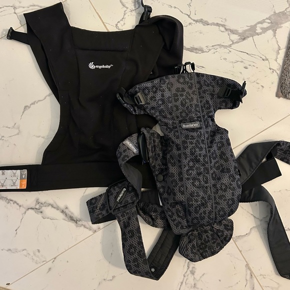 ⭐️👶🏻 Baby Bjorn + Ergobaby carriers - Picture 1 of 3